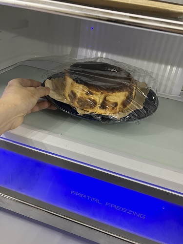 感動チーズケーキアムバスク解凍方法
